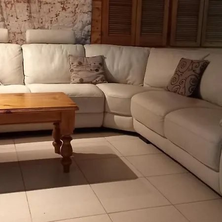 Venushill B+B-2